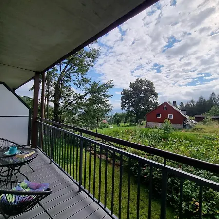 Szmaragdowy W Karpatia - 5d Apartment *