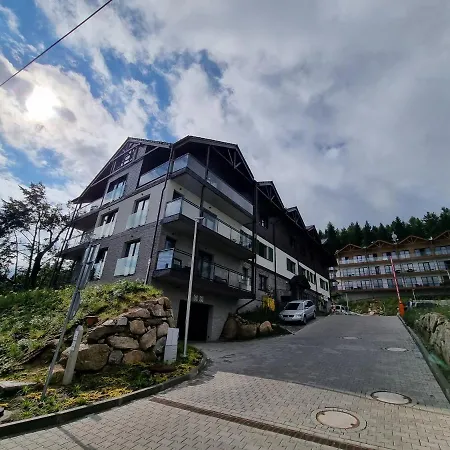 Szmaragdowy W Karpatia - 5d 카르파츠