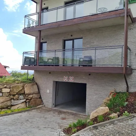 Szmaragdowy W Karpatia - 5d アパート *